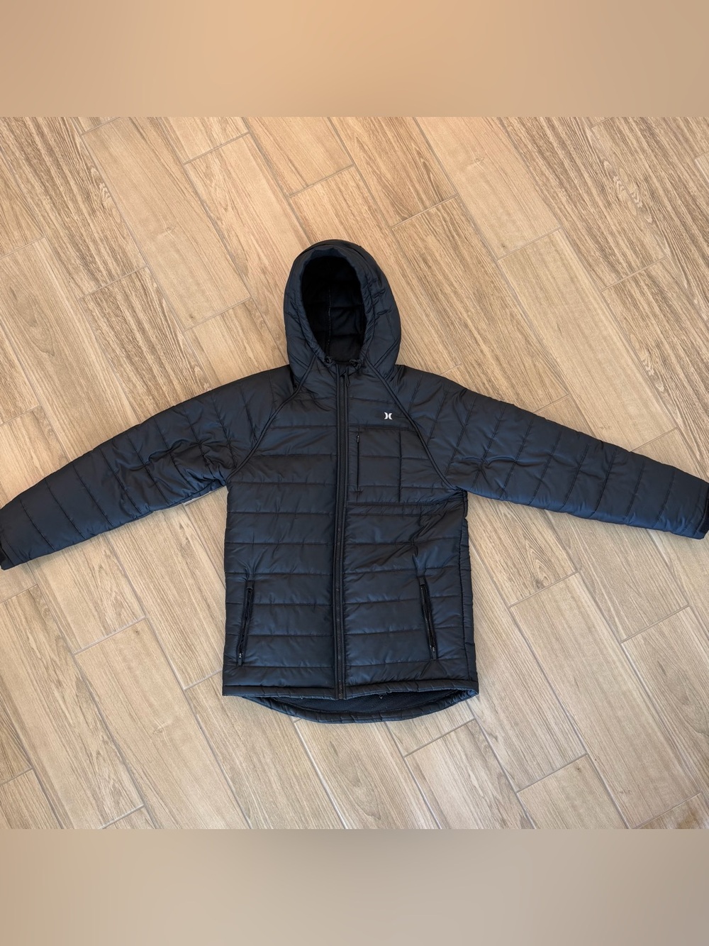Hurley Black Quilted Hooded Puffer Jacket - Picture 2 of 13